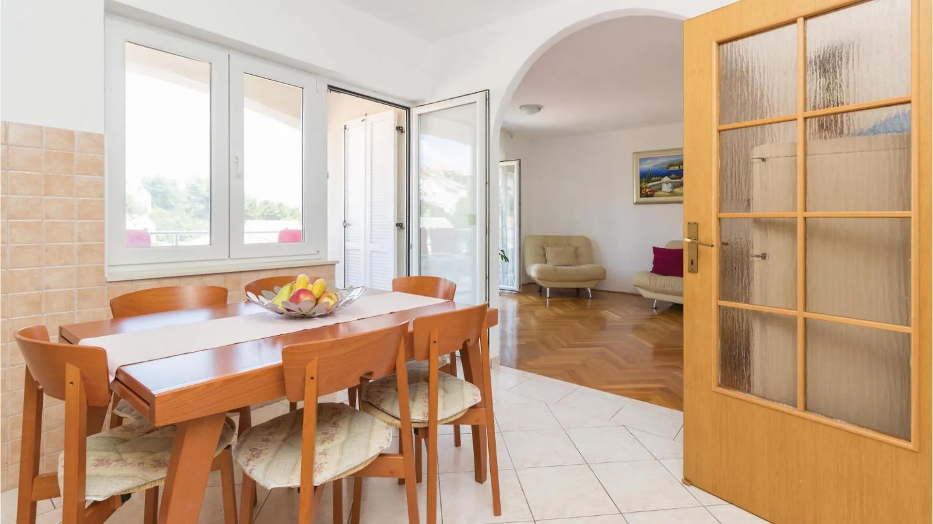 Stunning Apartment In Mali Iz With Kitchen 0*,  Chorvatsko